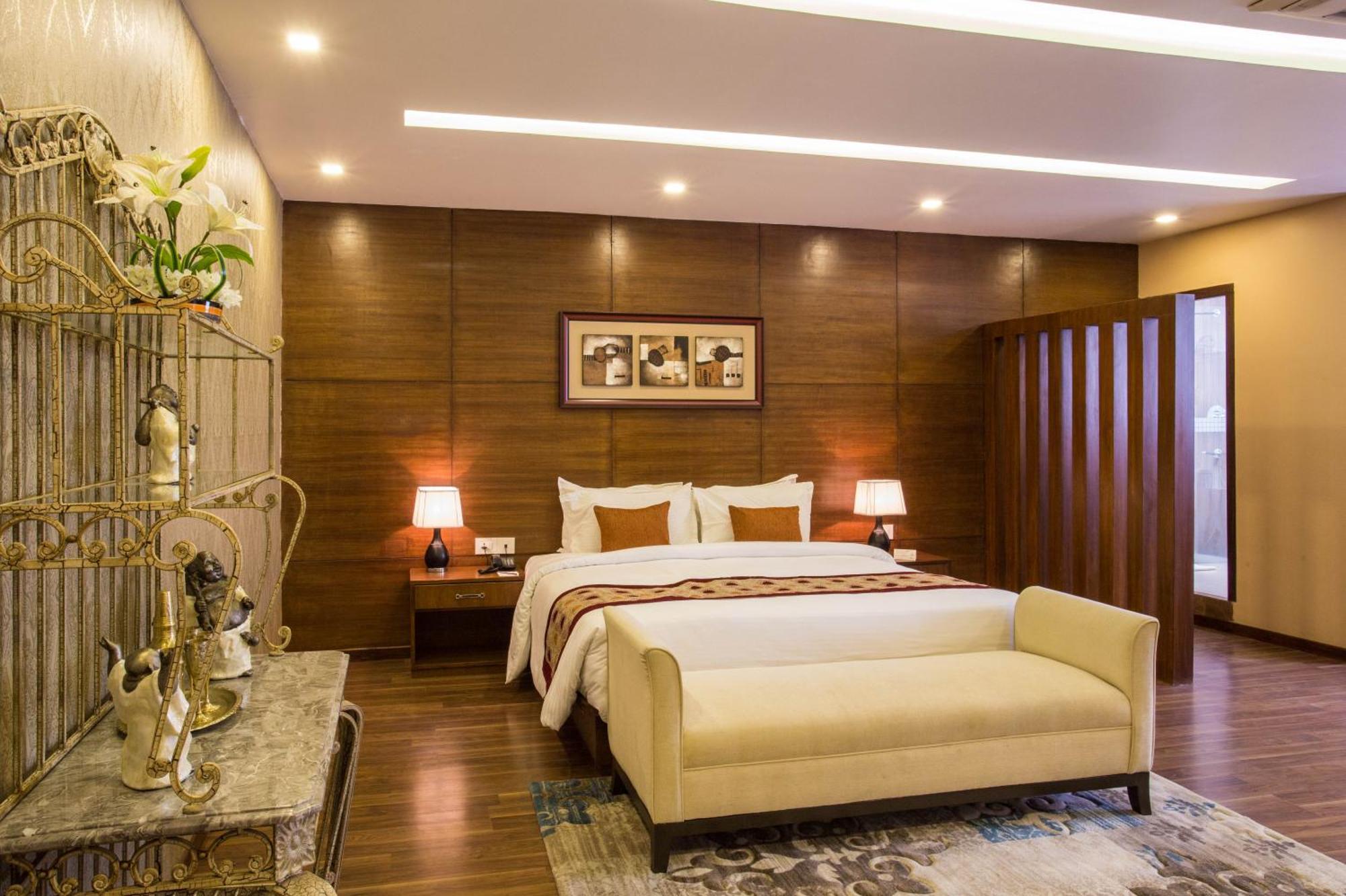 קטמנדו Yatri Suites And Spa חדר תמונה