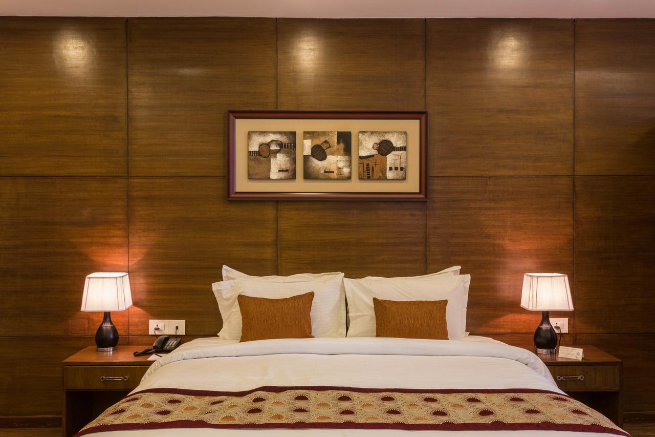 קטמנדו Yatri Suites And Spa מראה חיצוני תמונה