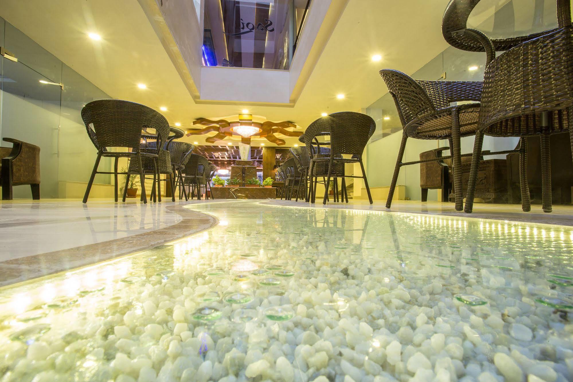 קטמנדו Yatri Suites And Spa מראה חיצוני תמונה