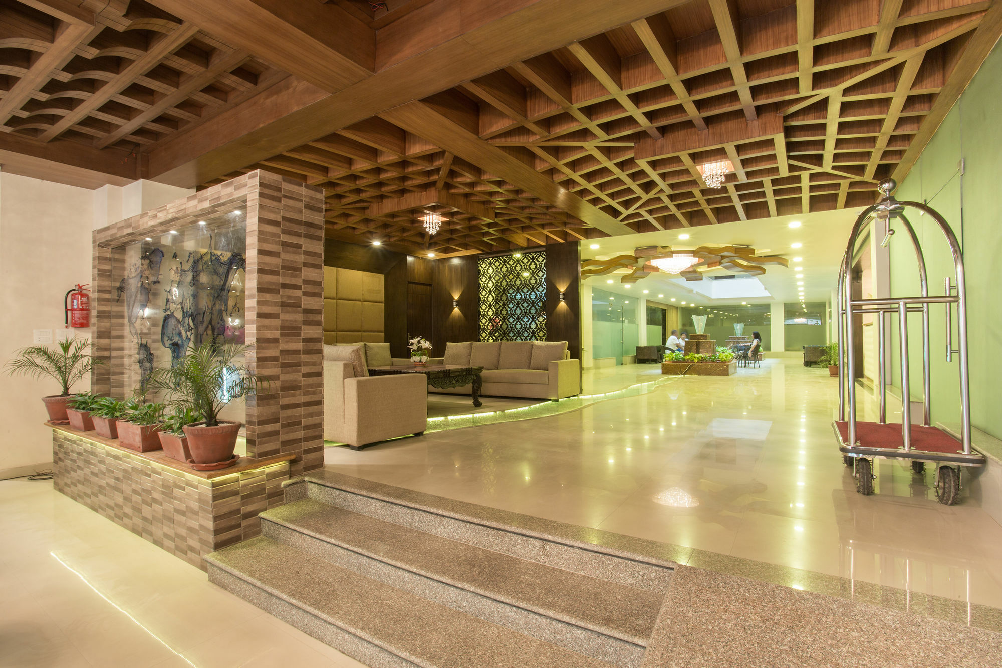 קטמנדו Yatri Suites And Spa מראה חיצוני תמונה